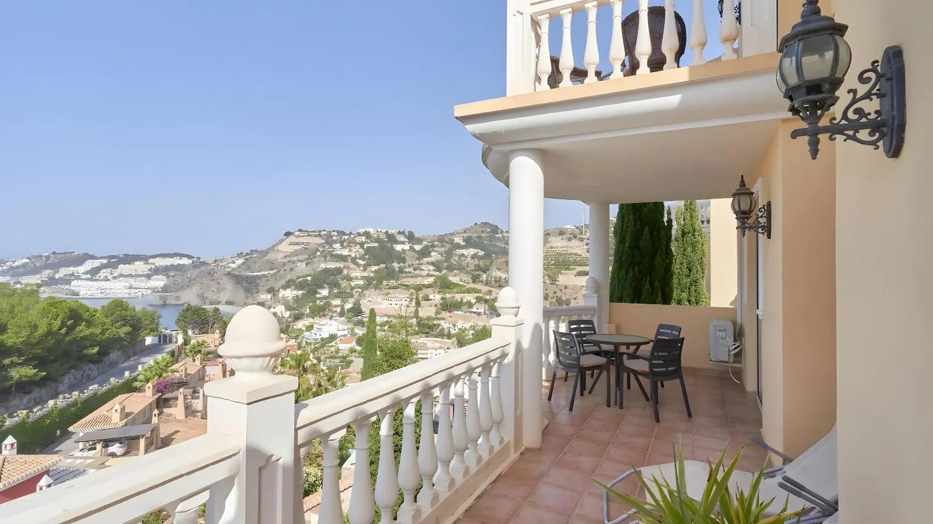 Villa Estrella De Cotobro Almunecar Spain